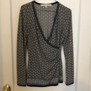 Patterned wrap around blouse